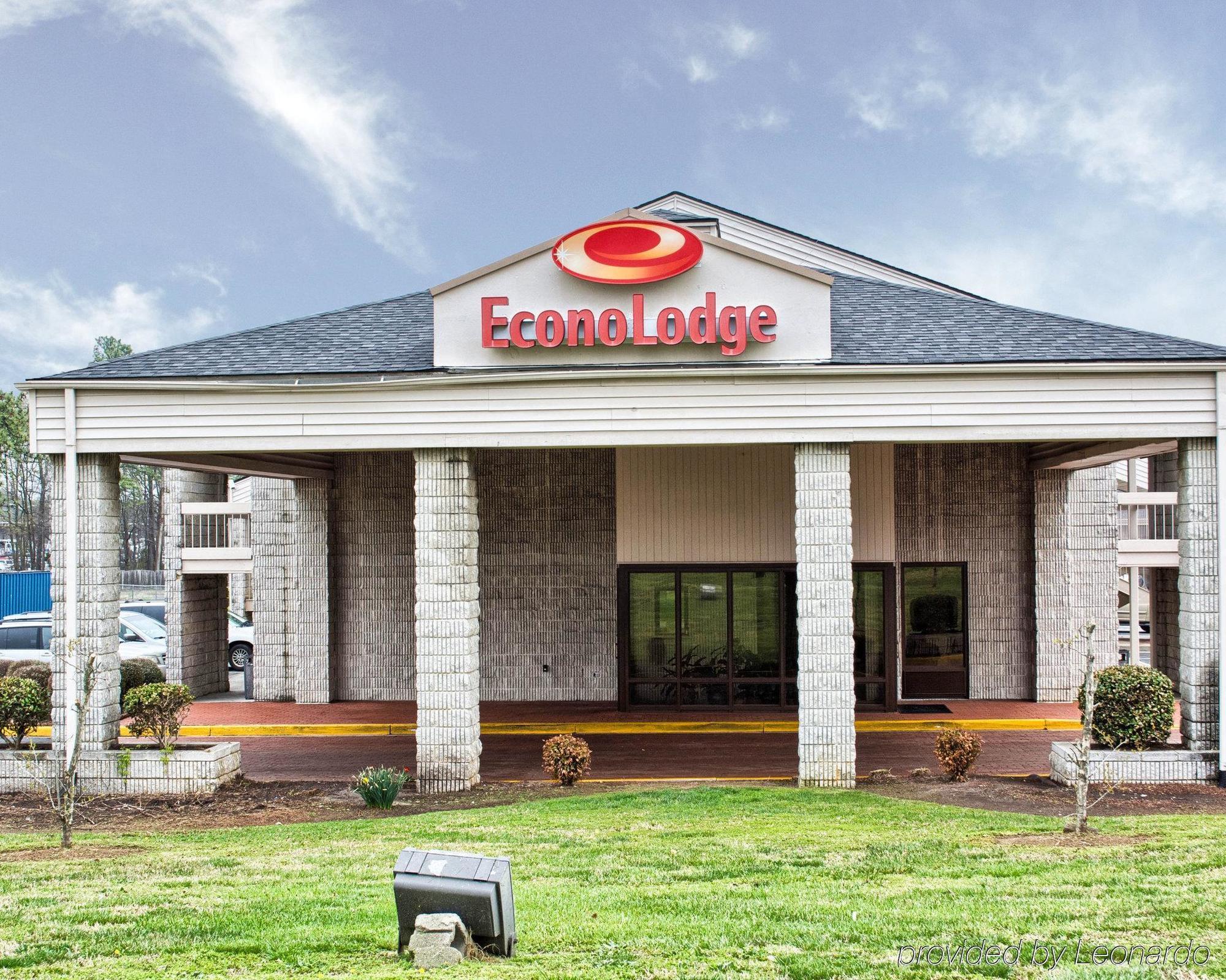 Econo Lodge Richmond Exterior photo
